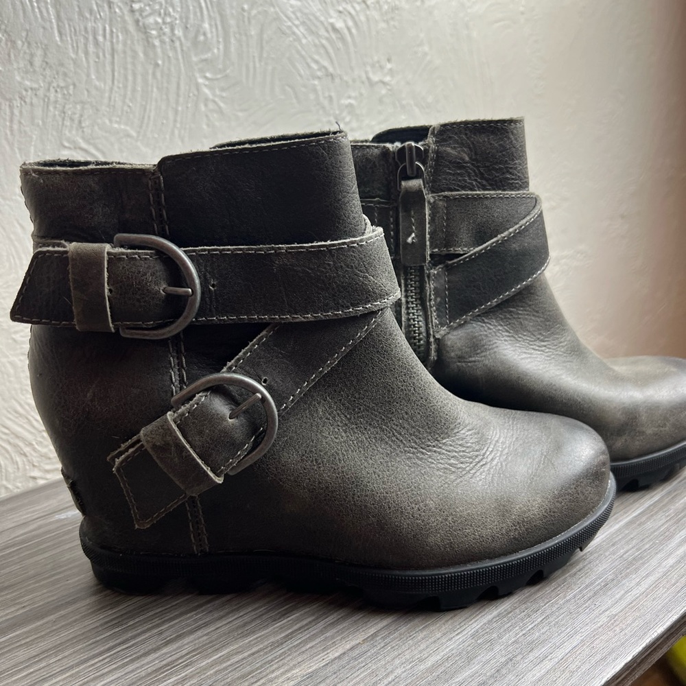 Sorel Joan of Arctic Wedge II Buckle size 7